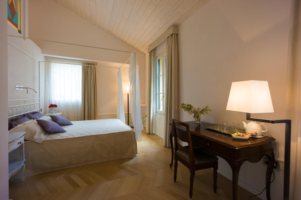Relais Di Villa Adinolfi Annone di Brianza Phòng bức ảnh