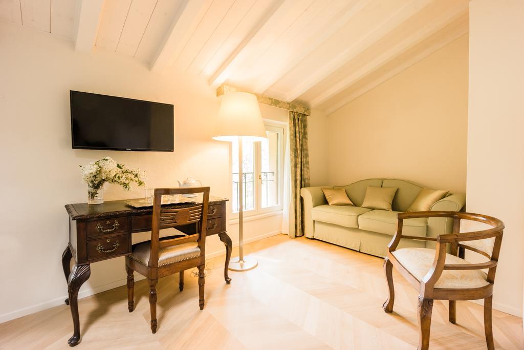 Relais Di Villa Adinolfi Annone di Brianza Phòng bức ảnh